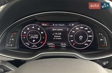 Внедорожник / Кроссовер Audi Q7 2016 в 
