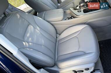 Позашляховик / Кросовер Audi Q7 2019 в 