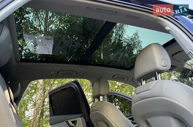 Позашляховик / Кросовер Audi Q7 2019 в 
