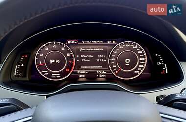 Позашляховик / Кросовер Audi Q7 2019 в 