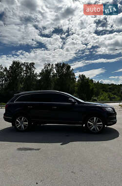 Внедорожник / Кроссовер Audi Q7 2012 в 