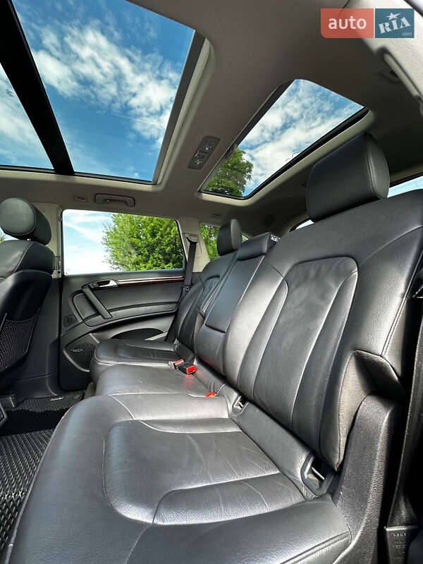 Позашляховик / Кросовер Audi Q7 2012 в Тернополі