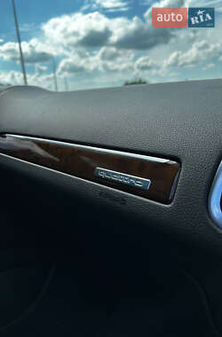 Внедорожник / Кроссовер Audi Q7 2012 в 