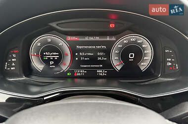 Внедорожник / Кроссовер Audi Q7 2021 в 