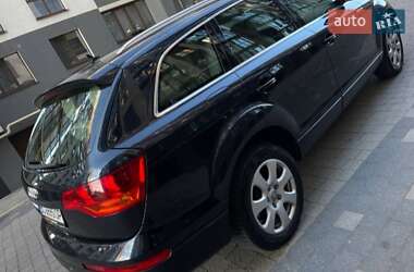 Внедорожник / Кроссовер Audi Q7 2006 в 