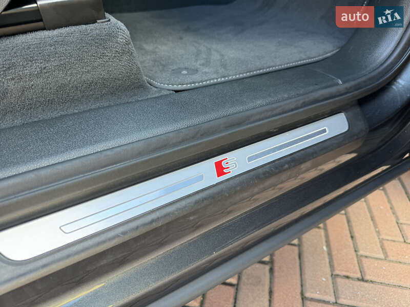 Внедорожник / Кроссовер Audi Q7 2020 в Мукачево
