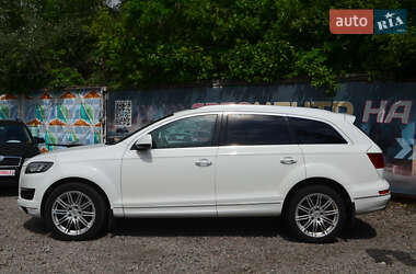 Внедорожник / Кроссовер Audi Q7 2011 в 
