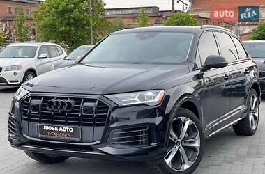 Внедорожник / Кроссовер Audi Q7 2019 в 