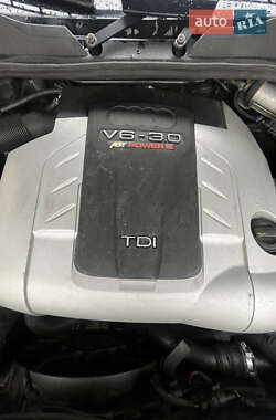 Позашляховик / Кросовер Audi Q7 2008 в 