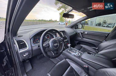 Внедорожник / Кроссовер Audi Q7 2011 в 
