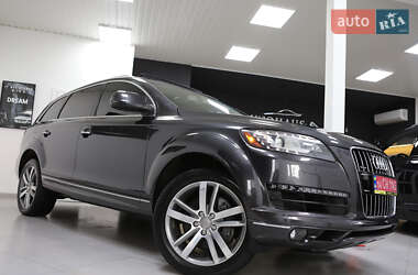 Внедорожник / Кроссовер Audi Q7 2014 в 