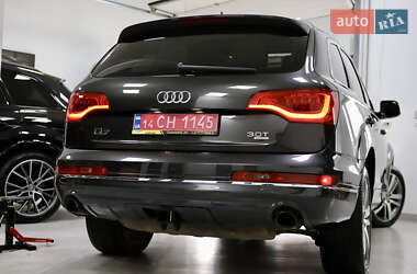 Внедорожник / Кроссовер Audi Q7 2014 в 