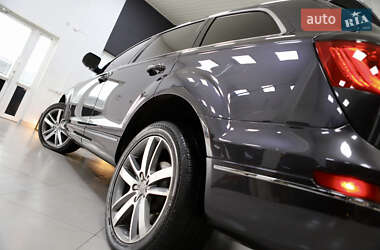Внедорожник / Кроссовер Audi Q7 2014 в 