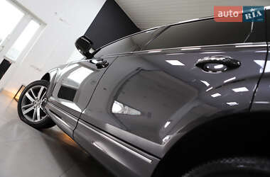 Внедорожник / Кроссовер Audi Q7 2014 в 