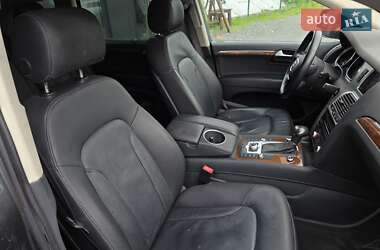 Позашляховик / Кросовер Audi Q7 2015 в 
