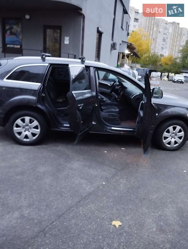 Внедорожник / Кроссовер Audi Q7 2007 в Киеве фото 8 Внедорожник / Кроссовер Audi Q7 2007 в Киеве
