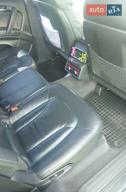 Внедорожник / Кроссовер Audi Q7 2008 в 
