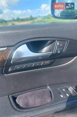 Внедорожник / Кроссовер Audi Q7 2008 в 