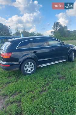 Внедорожник / Кроссовер Audi Q7 2008 в 