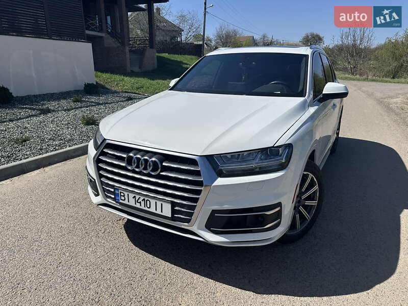 Позашляховик / Кросовер Audi Q7 2017 в Полтаві