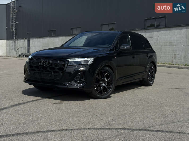 Внедорожник / Кроссовер Audi Q7 2025 в Киеве