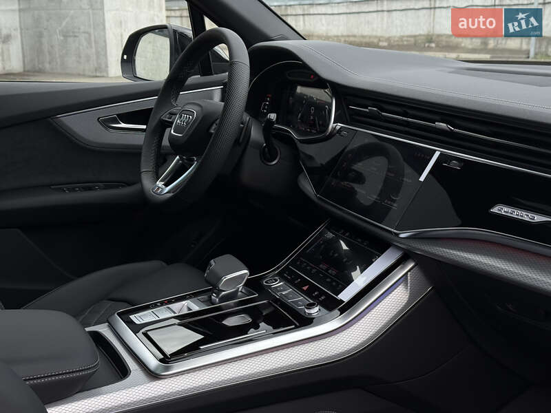 Внедорожник / Кроссовер Audi Q7 2025 в Киеве