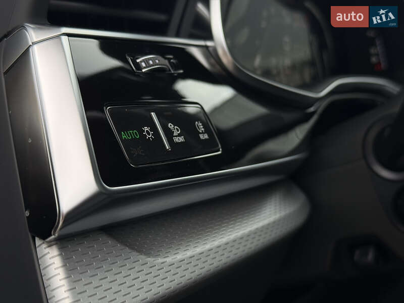Внедорожник / Кроссовер Audi Q7 2025 в Киеве