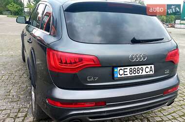Позашляховик / Кросовер Audi Q7 2010 в 