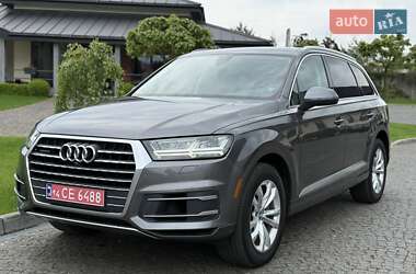 Внедорожник / Кроссовер Audi Q7 2019 в 