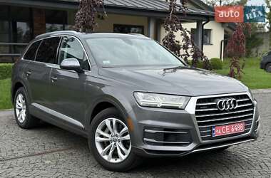 Внедорожник / Кроссовер Audi Q7 2019 в 