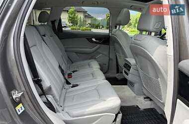 Внедорожник / Кроссовер Audi Q7 2019 в 