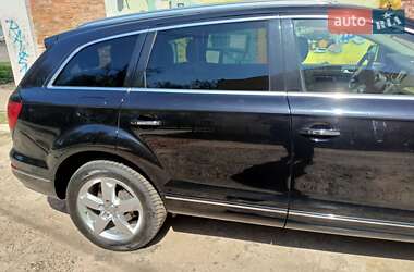 Позашляховик / Кросовер Audi Q7 2014 в 