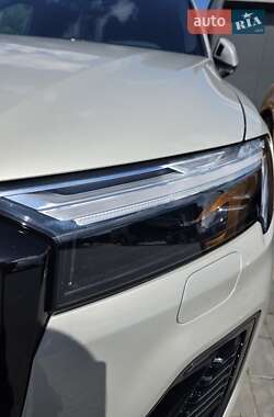 Внедорожник / Кроссовер Audi Q7 2021 в 