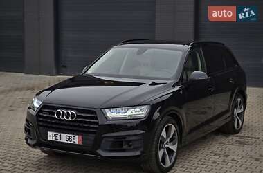 Внедорожник / Кроссовер Audi Q7 2018 в 