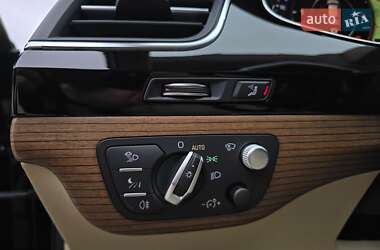 Внедорожник / Кроссовер Audi Q7 2018 в 