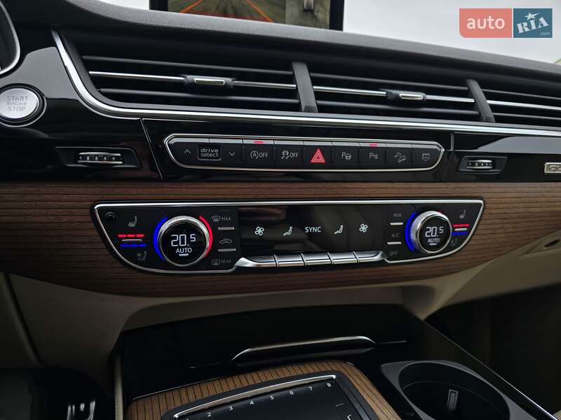 Внедорожник / Кроссовер Audi Q7 2018 в Ровно фото 40 Внедорожник / Кроссовер Audi Q7 2018 в Ровно
