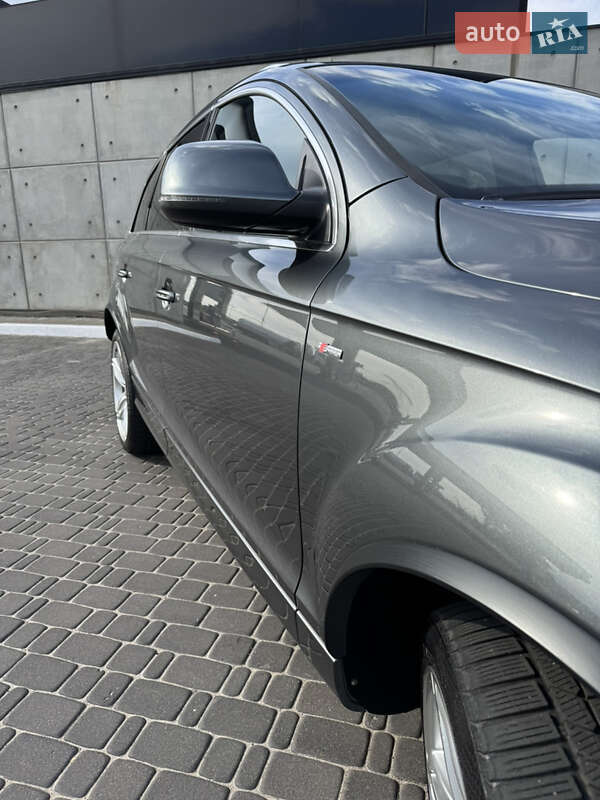 Внедорожник / Кроссовер Audi Q7 2013 в Житомире