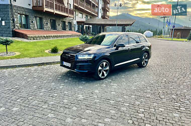Позашляховик / Кросовер Audi Q7 2016 в Полтаві