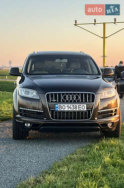 Внедорожник / Кроссовер Audi Q7 2009 в 