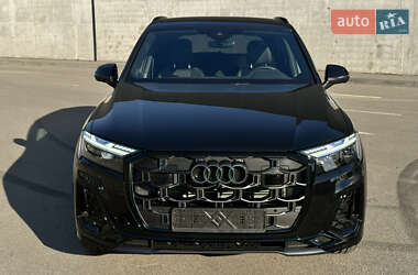 Внедорожник / Кроссовер Audi Q7 2025 в 
