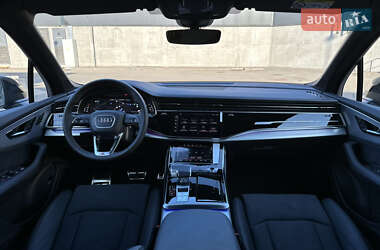 Внедорожник / Кроссовер Audi Q7 2025 в 