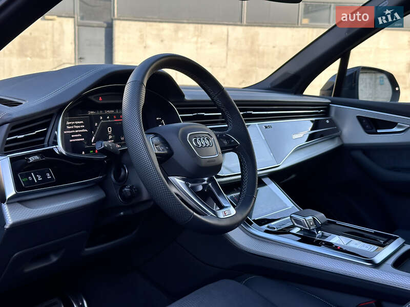 Внедорожник / Кроссовер Audi Q7 2025 в Киеве