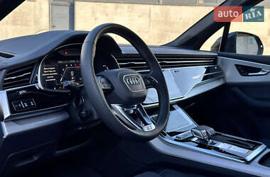 Внедорожник / Кроссовер Audi Q7 2025 в 