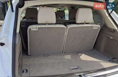 Внедорожник / Кроссовер Audi Q7 2013 в 