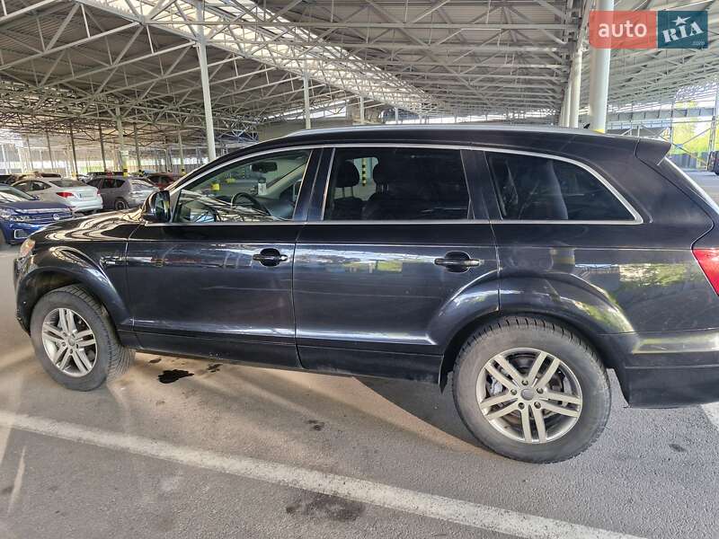 Позашляховик / Кросовер Audi Q7 2007 в Харкові