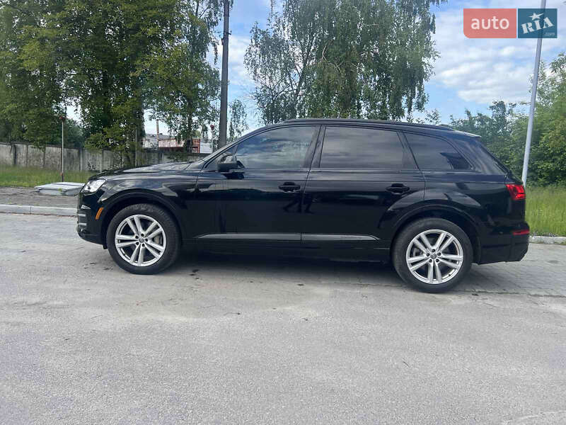 Внедорожник / Кроссовер Audi Q7 2017 в Тернополе