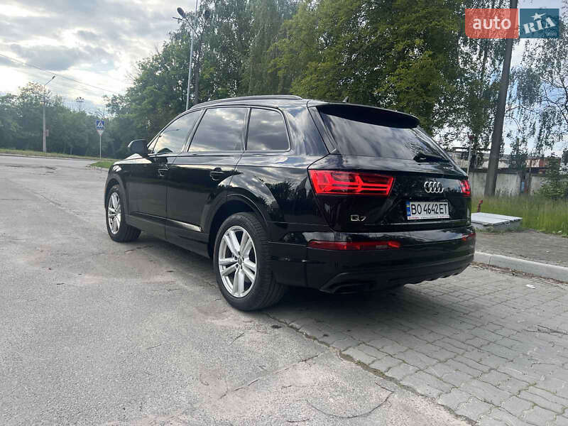 Внедорожник / Кроссовер Audi Q7 2017 в Тернополе