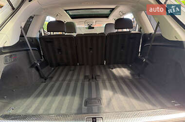 Позашляховик / Кросовер Audi Q7 2021 в 