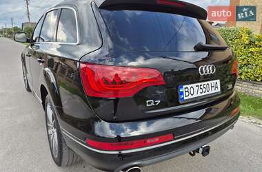 Внедорожник / Кроссовер Audi Q7 2014 в 