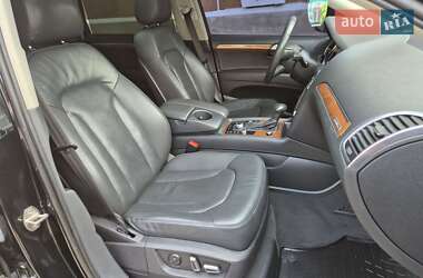 Внедорожник / Кроссовер Audi Q7 2014 в 